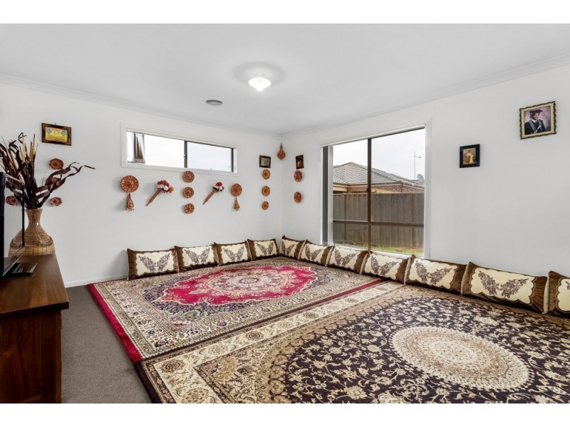 25 Romek Way, Truganina VIC 3029