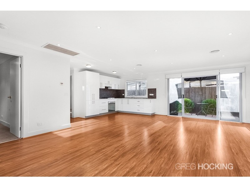 2/6 Pagnoccolo Street, Werribee VIC 3030