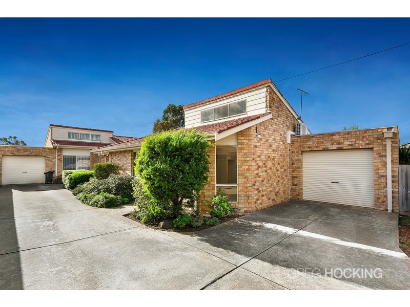 2/27 Hotham Crescent, Hoppers Crossing VIC 3029
