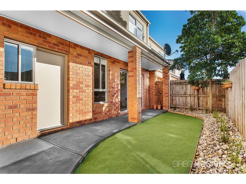 3/4 Georgia Crescent, Werribee VIC 3030