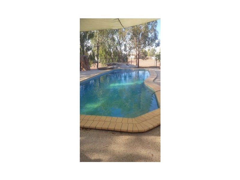 250 Opal Street, Emerald QLD 4720