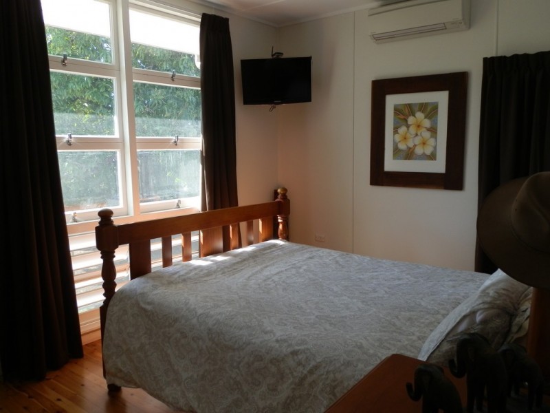 106 Hospital Road, Emerald QLD 4720