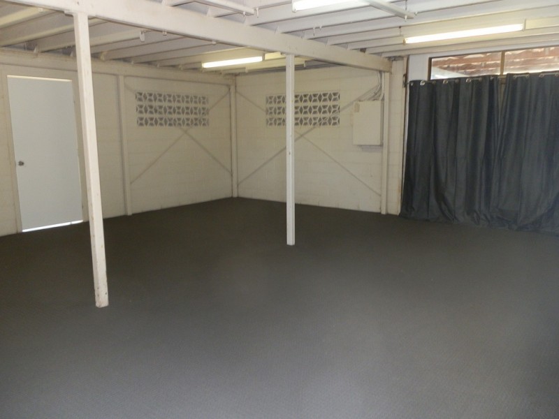 87 Park Avenue, Emerald QLD 4720