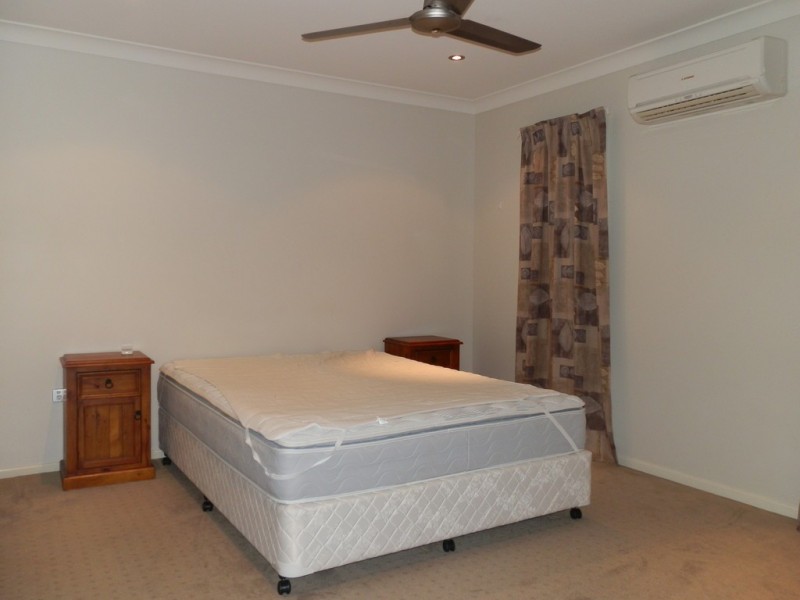 2 Brokenwood Street, Emerald QLD 4720