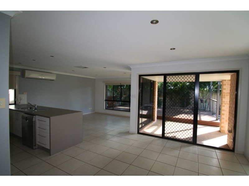 12 Joel Ernest Drive, Emerald QLD 4720