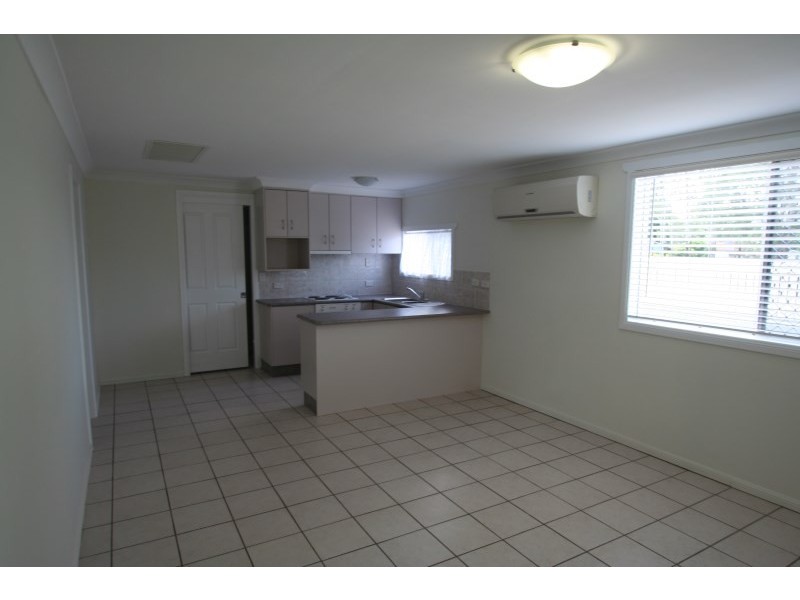 1/52 Harris Street, Emerald QLD 4720