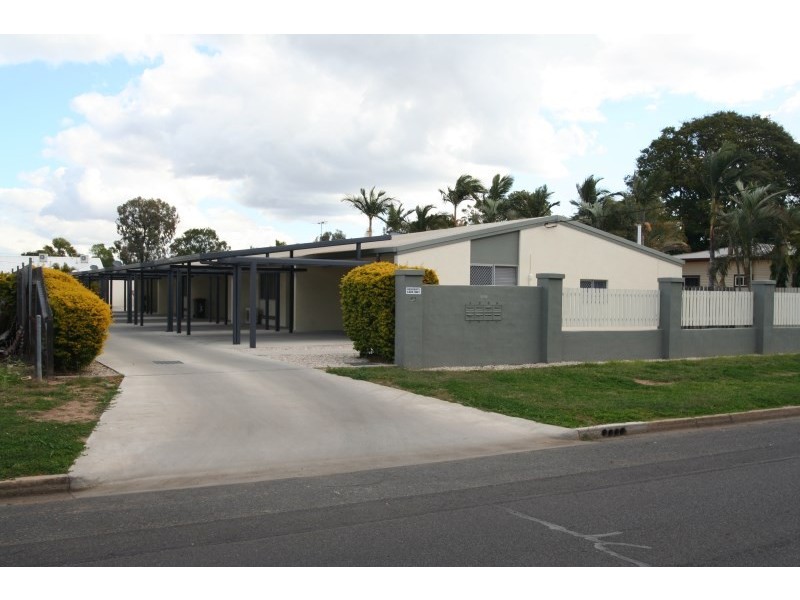 1/52 Harris Street, Emerald QLD 4720