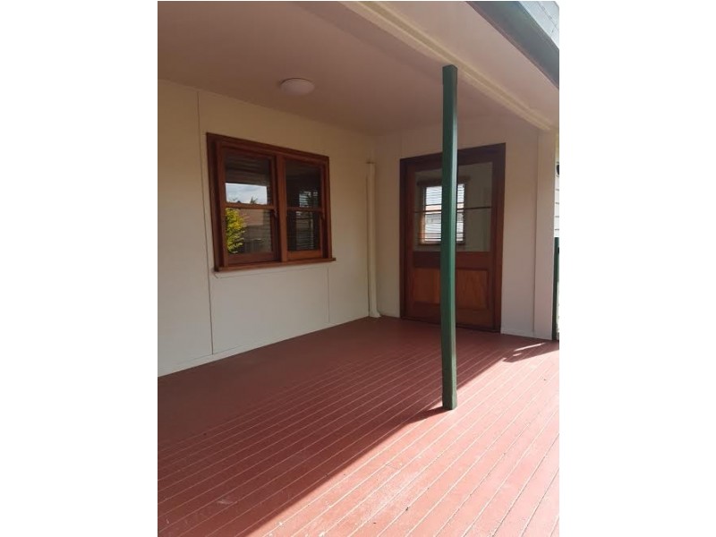 11 Caprice Court, Emerald QLD 4720