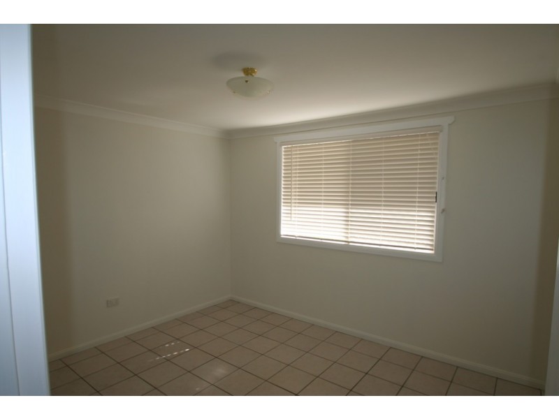 1-8/52 Harris Street, Emerald QLD 4720