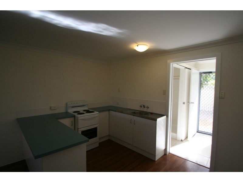 1-8/52 Harris Street, Emerald QLD 4720