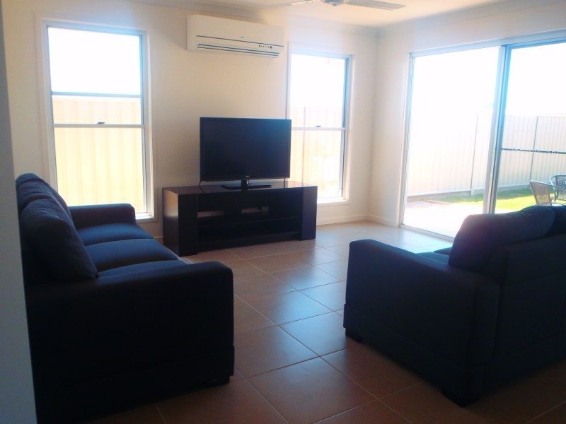 Unit 1/4 Eagle Street, Emerald QLD 4720