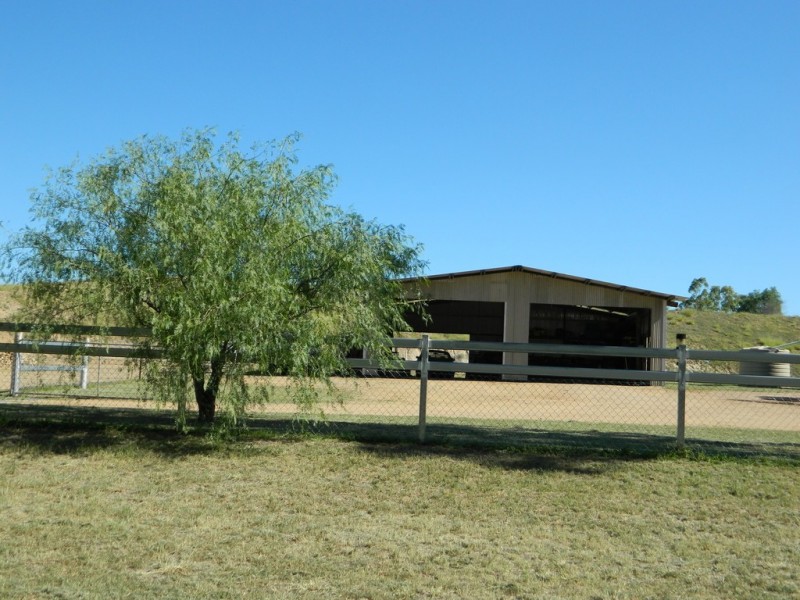 85 Lakeview Drive, Rubyvale QLD 4702