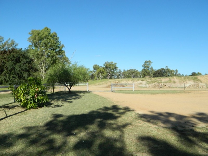 85 Lakeview Drive, Rubyvale QLD 4702