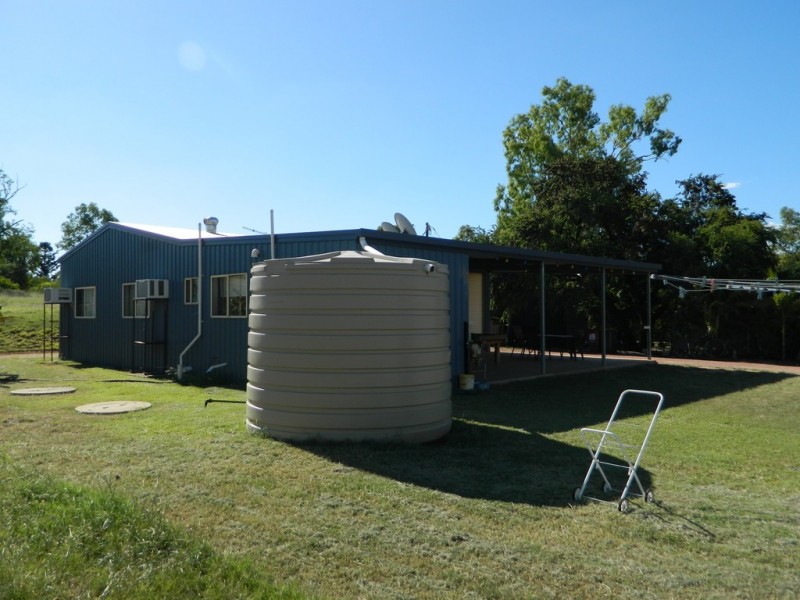 85 Lakeview Drive, Rubyvale QLD 4702