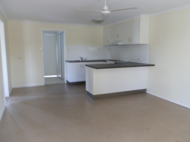 8/52 Harris Street, Emerald QLD 4720