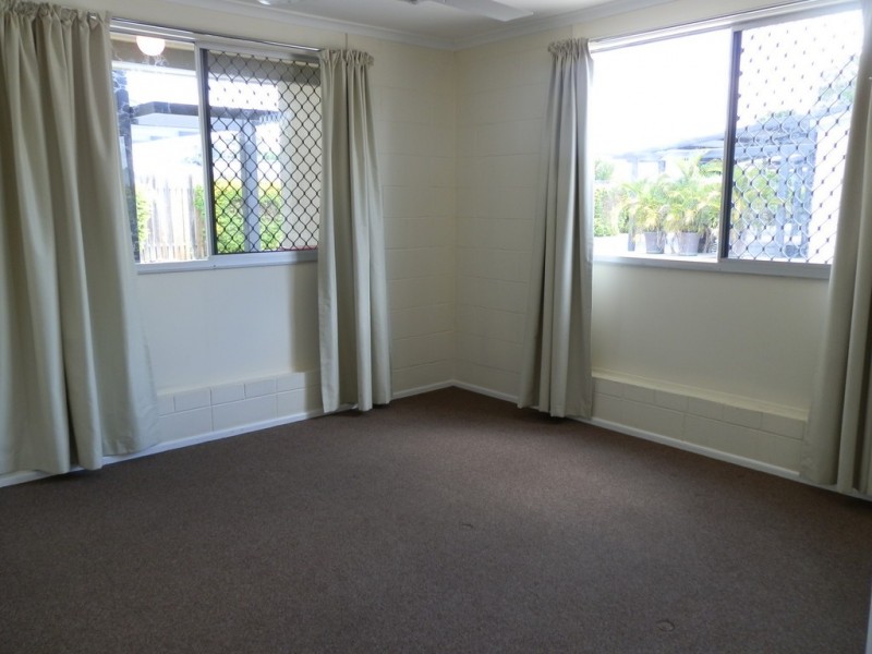 8/52 Harris Street, Emerald QLD 4720