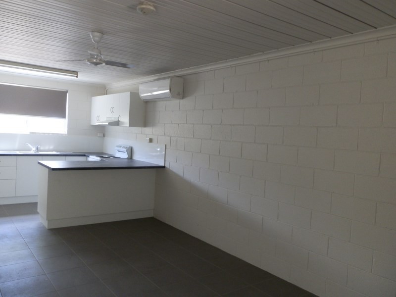 8/56 Borilla Street, Emerald QLD 4720