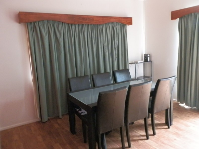 5 Pryor Place, Emerald QLD 4720