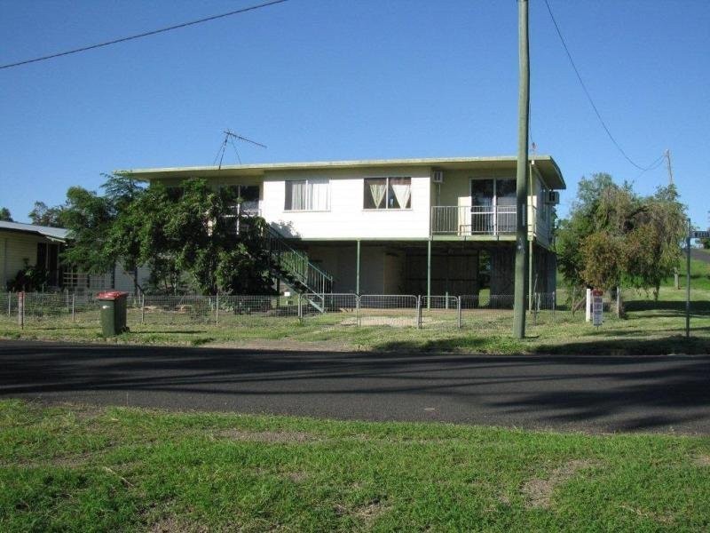34 William Street, Springsure QLD 4722