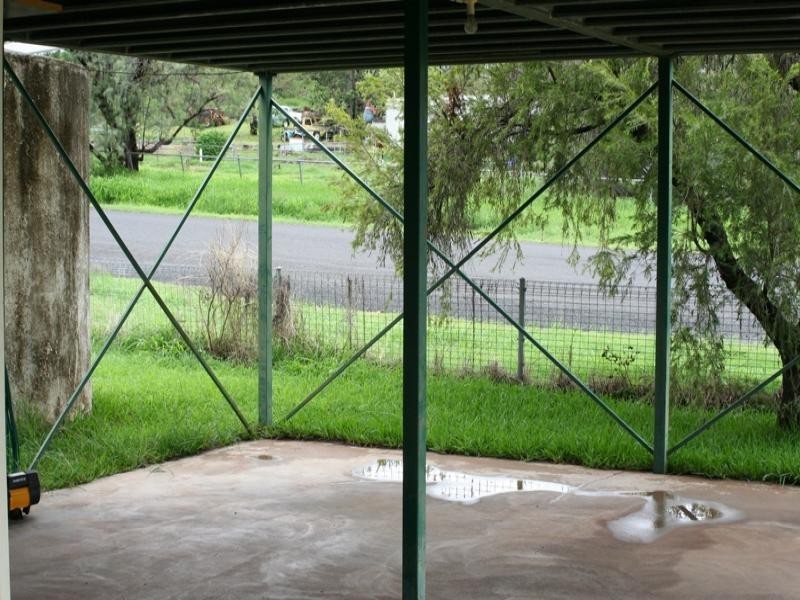 34 William Street, Springsure QLD 4722