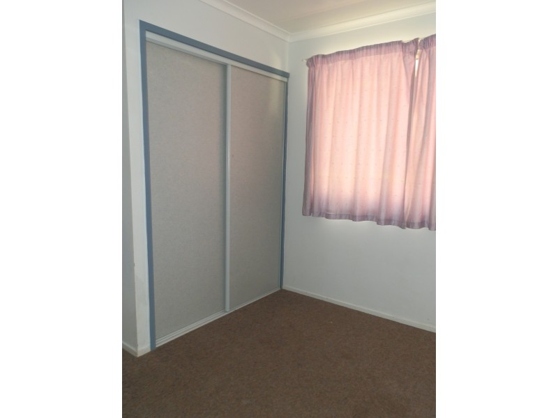 5 Eubar Place, Emerald QLD 4720