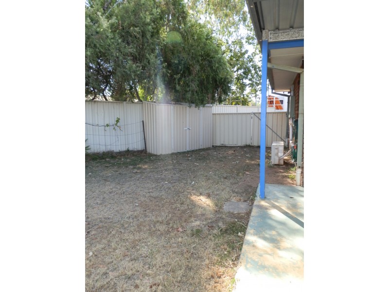 5 Eubar Place, Emerald QLD 4720