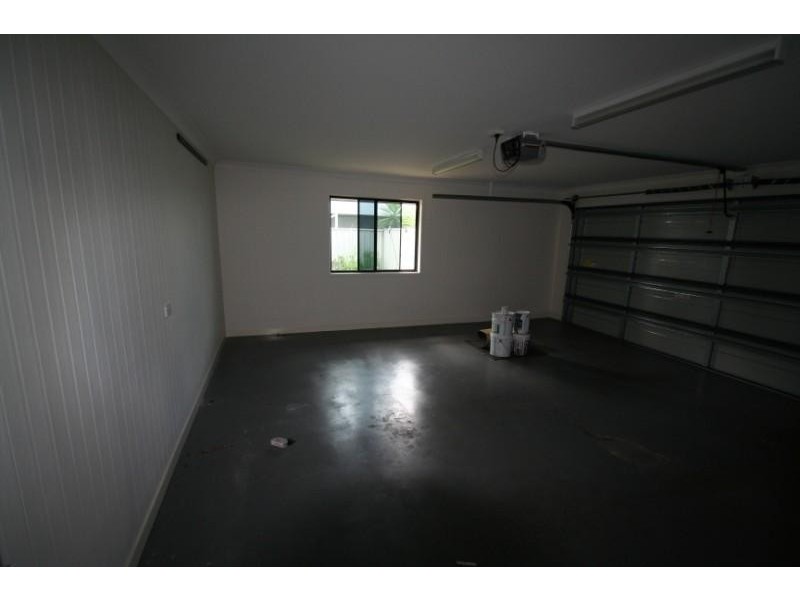 13 Charlton Street, Emerald QLD 4720