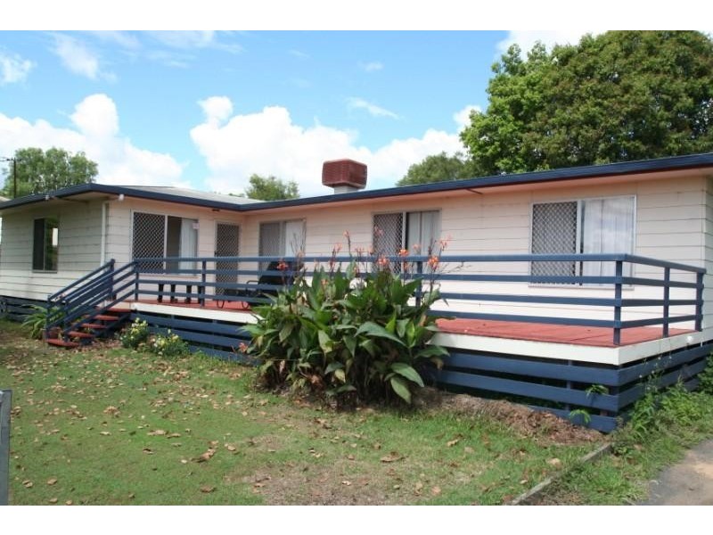 145 Opal Street, Emerald QLD 4720