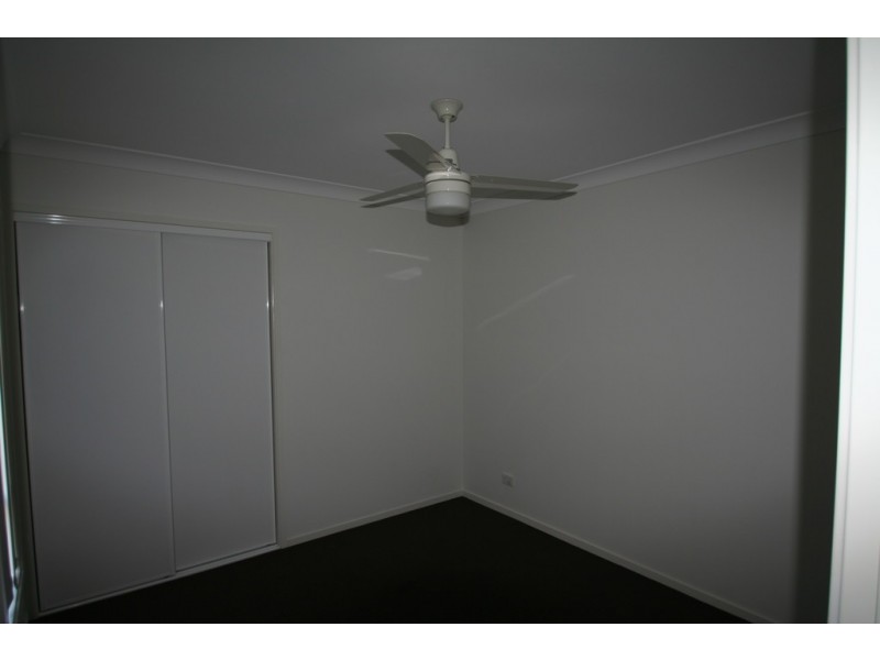 11 Windermere Street, Emerald QLD 4720