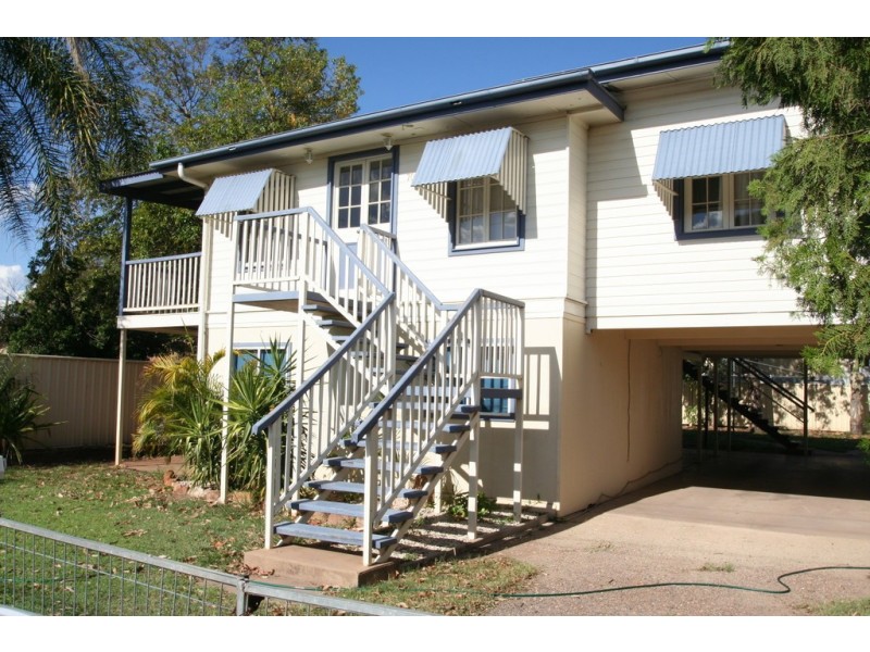 70 Baker Street, Emerald QLD 4720