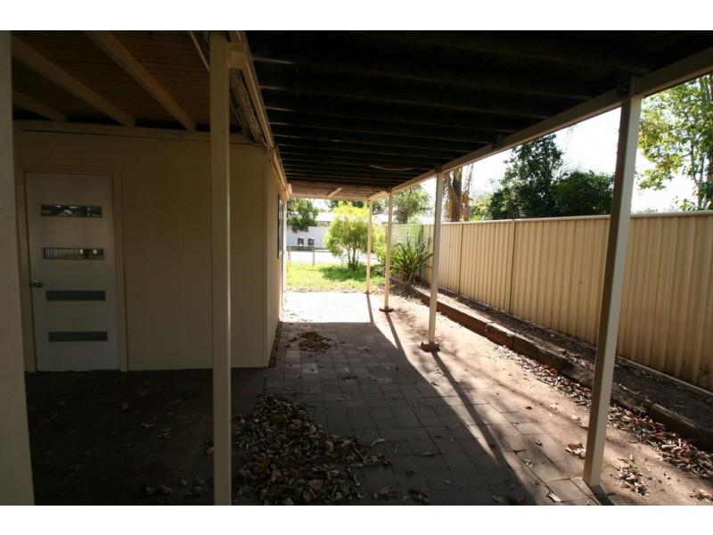 70 Baker Street, Emerald QLD 4720