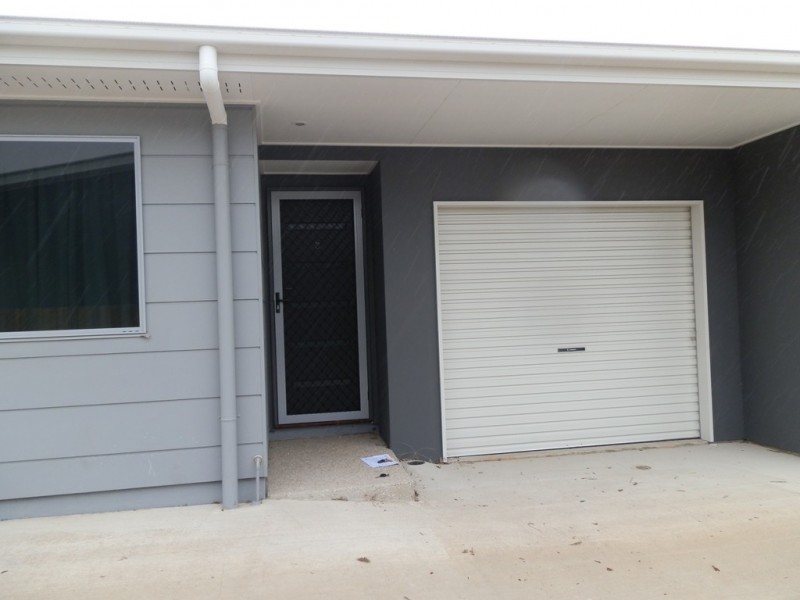 9/8 Hillcrest Street, Emerald QLD 4720