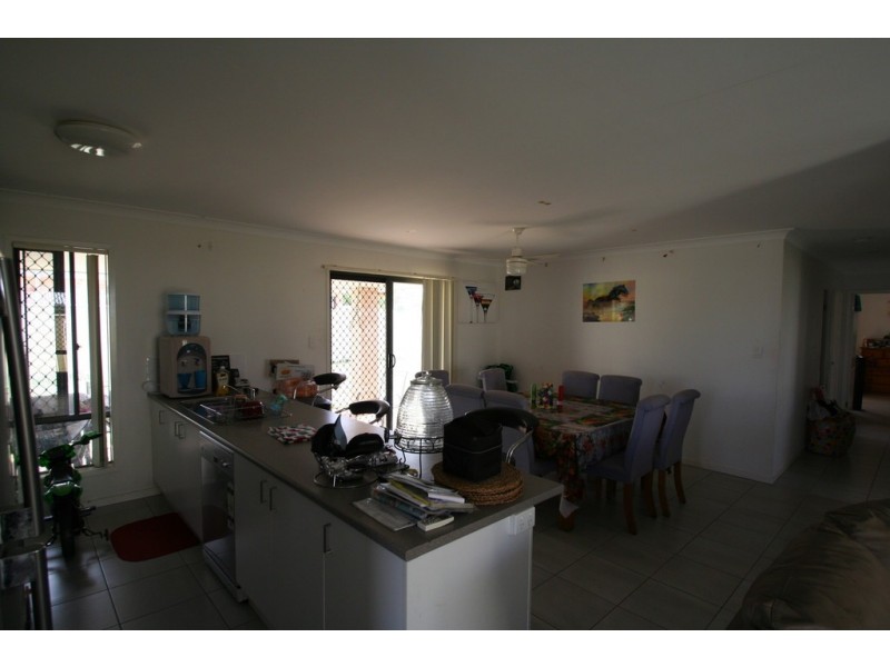 13 Lakeside Drive, Emerald QLD 4720