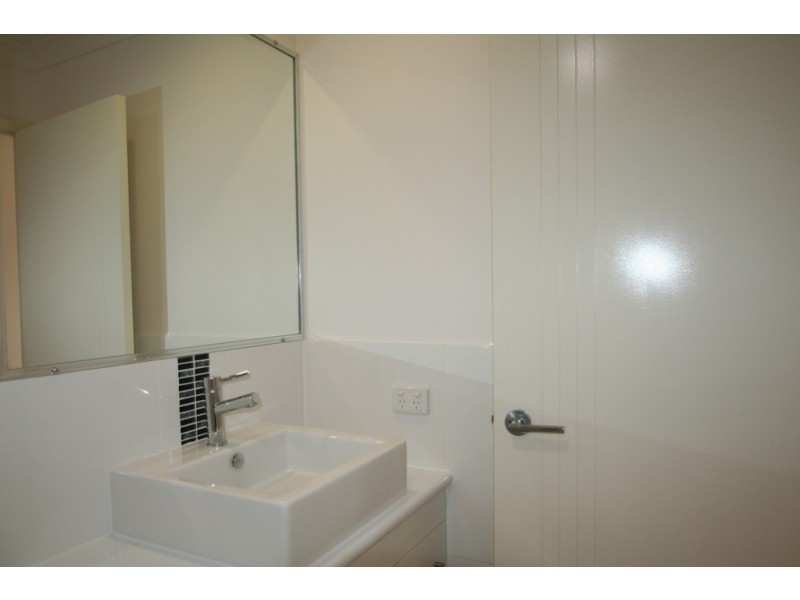 3/29 Scenic Drive, Emerald QLD 4720