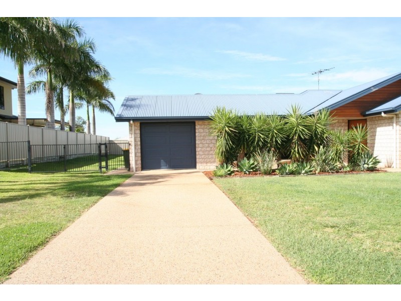 8 Coldstream Street, Emerald QLD 4720