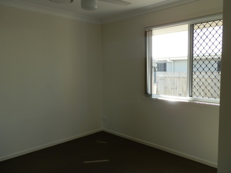 33 Scenic Drive, Emerald QLD 4720