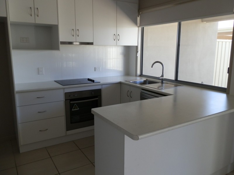 5/44 Kassidy Drive, Emerald QLD 4720