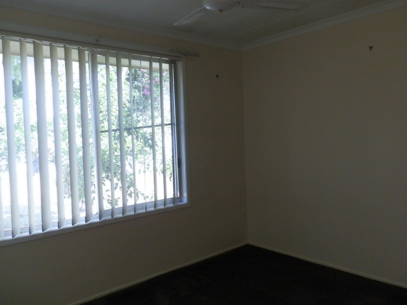 2 Moody Street, Emerald QLD 4720
