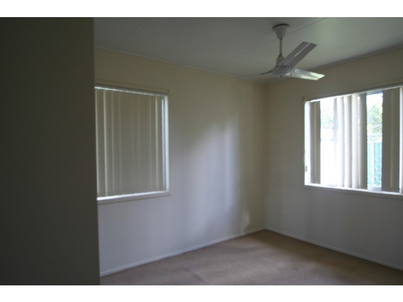 1/40 Old Airport Drive, Emerald QLD 4720