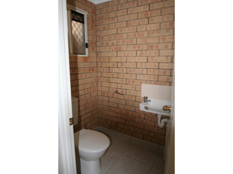 5/143 Egerton Street, Emerald QLD 4720