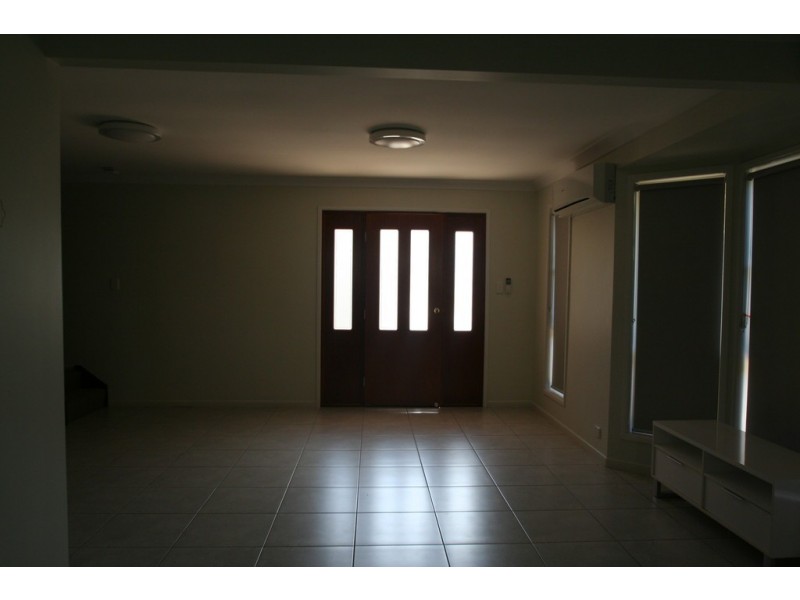 5/143 Egerton Street, Emerald QLD 4720