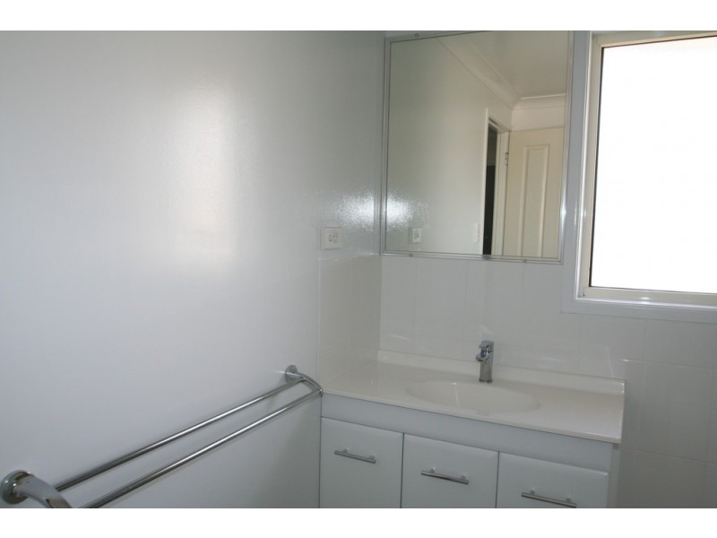 5/143 Egerton Street, Emerald QLD 4720