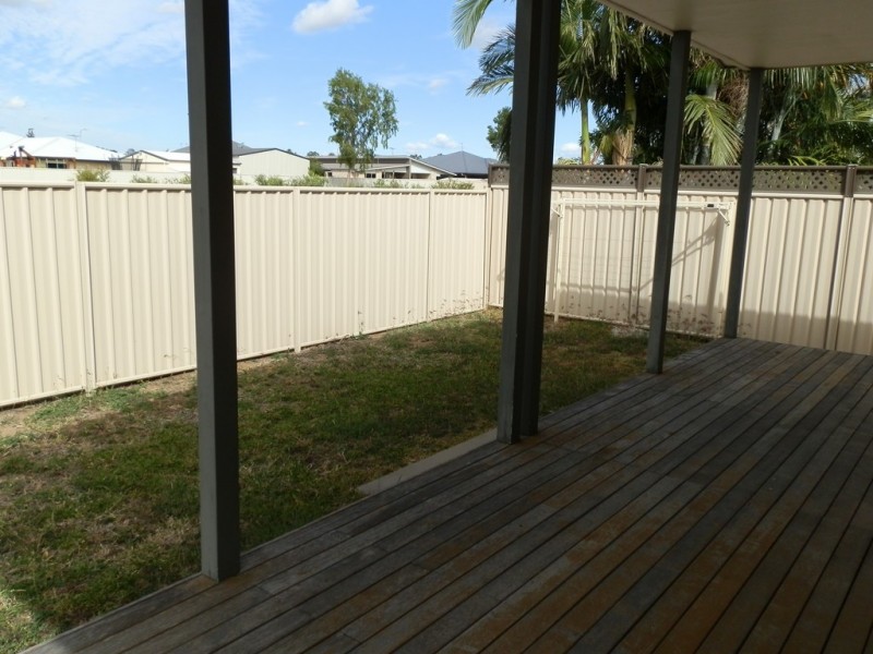 2/23 Callaghan Street, Emerald QLD 4720