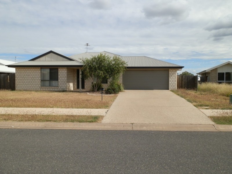 31 Scenic Drive, Emerald QLD 4720