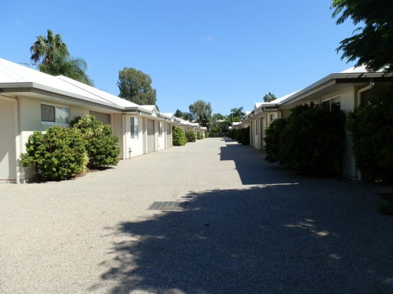6/53 Retro Street, Emerald QLD 4720