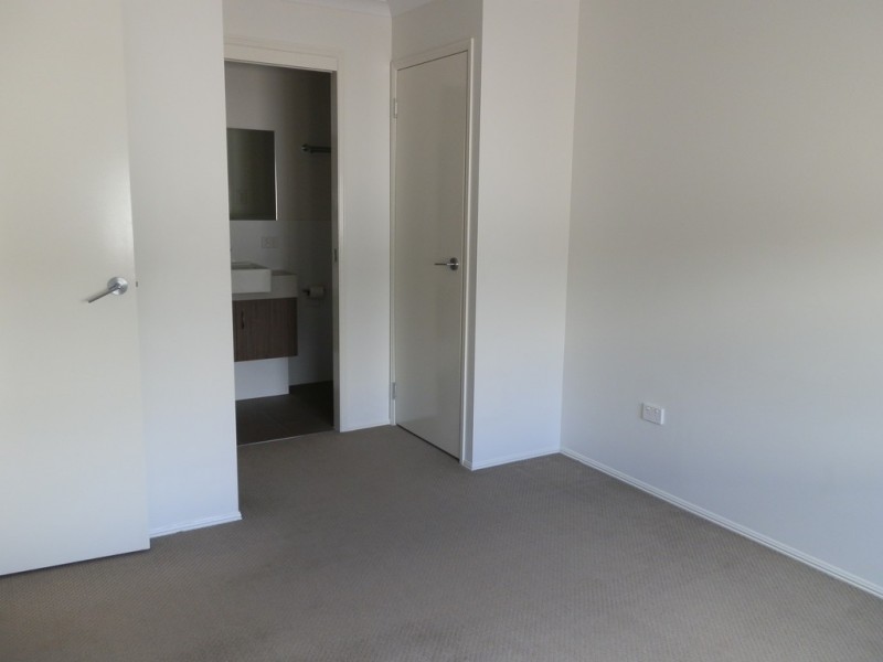 6/53 Retro Street, Emerald QLD 4720