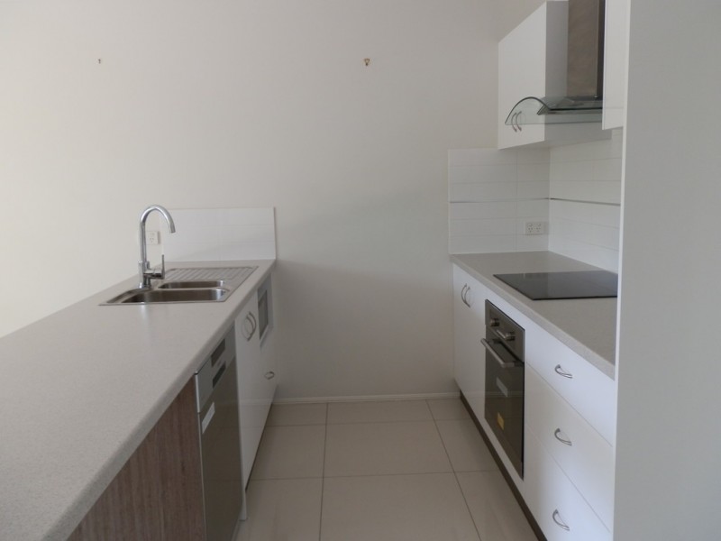 6/53 Retro Street, Emerald QLD 4720