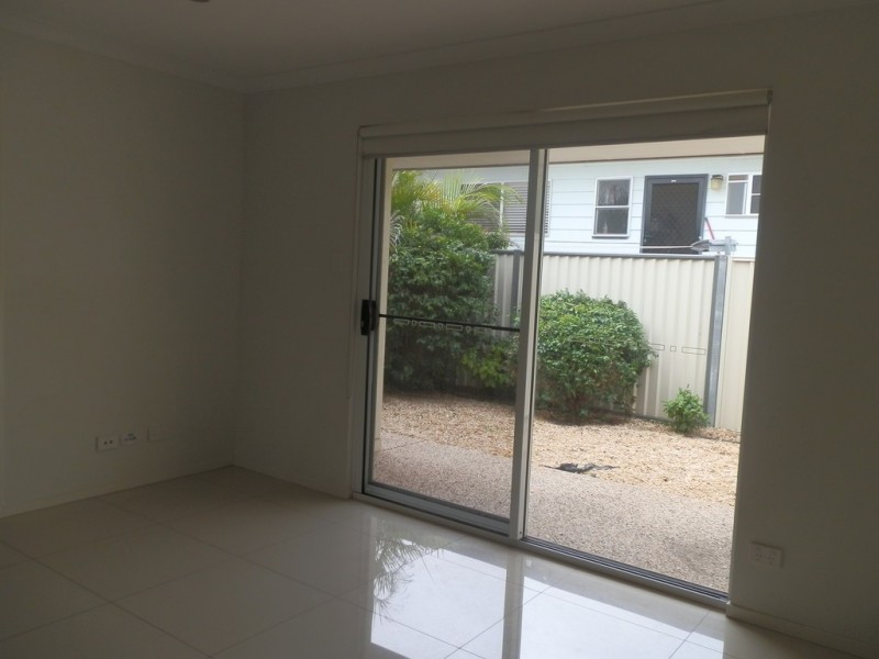 2/53 Retro Street, Emerald QLD 4720