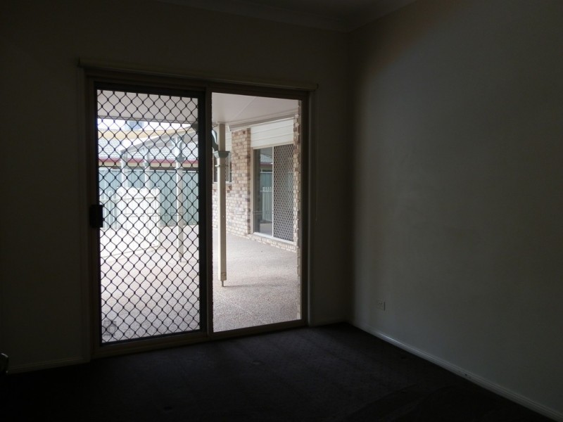 5 Tineele Place, Emerald QLD 4720