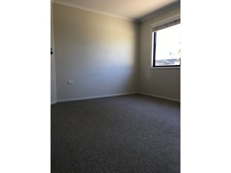 1/212 Borilla Street, Emerald QLD 4720